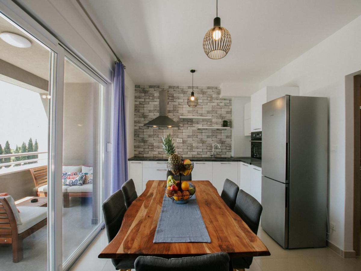 Luxury Apartment Di Trogir Exterior photo